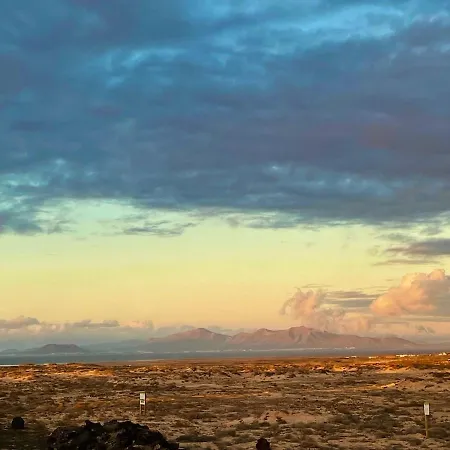 Casa Bonheur, Sea And Volcanoes View 빌라